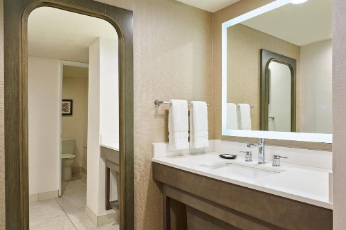 Sheraton Tucson Hotel And Suites image 22